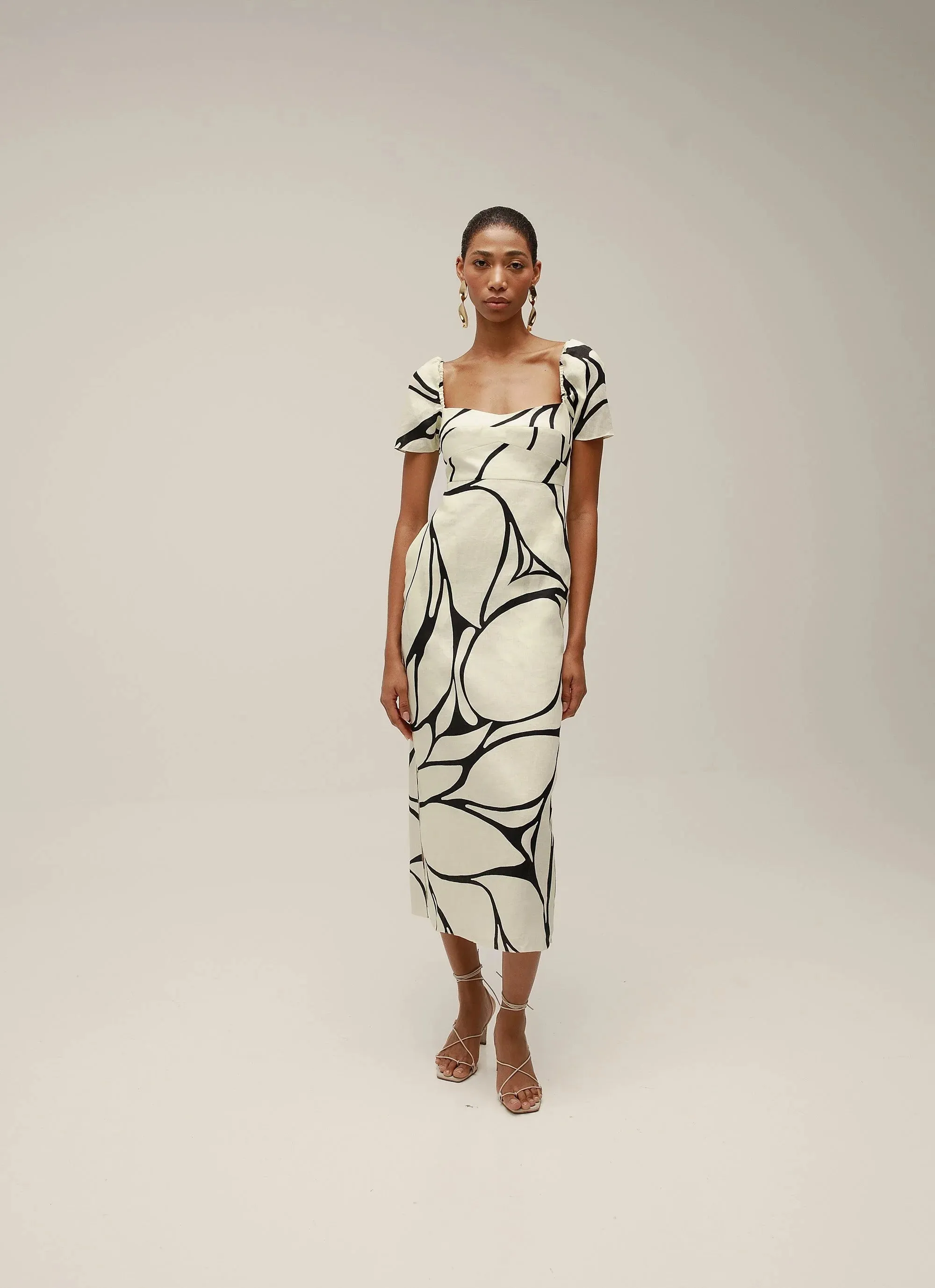 Tia Dress in Ivory/Black