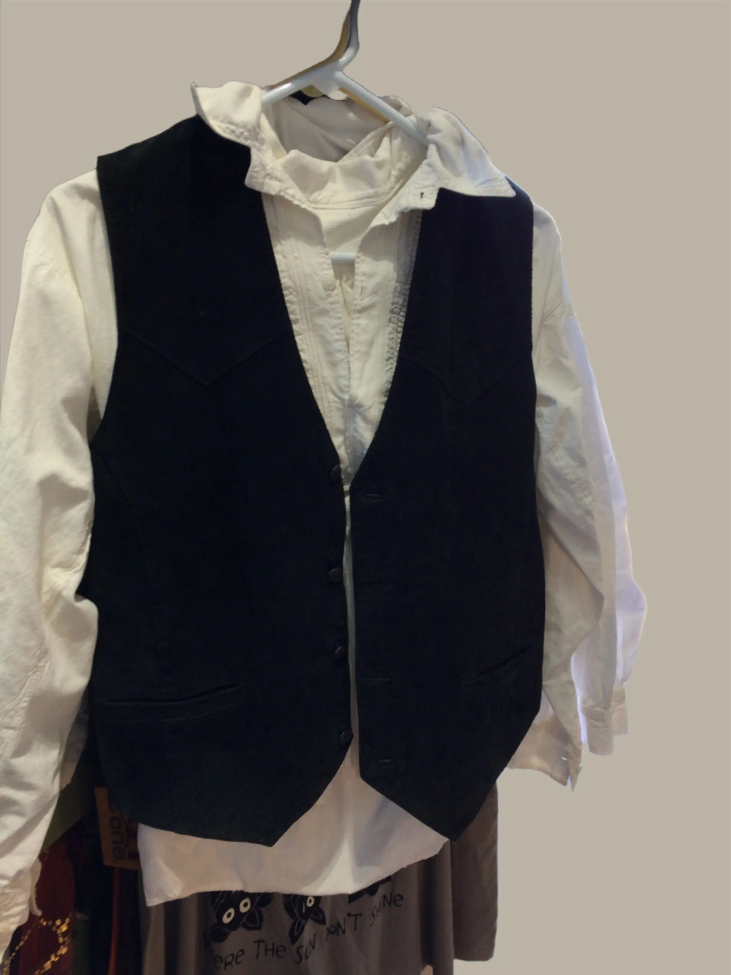 Vests Adult Preowned