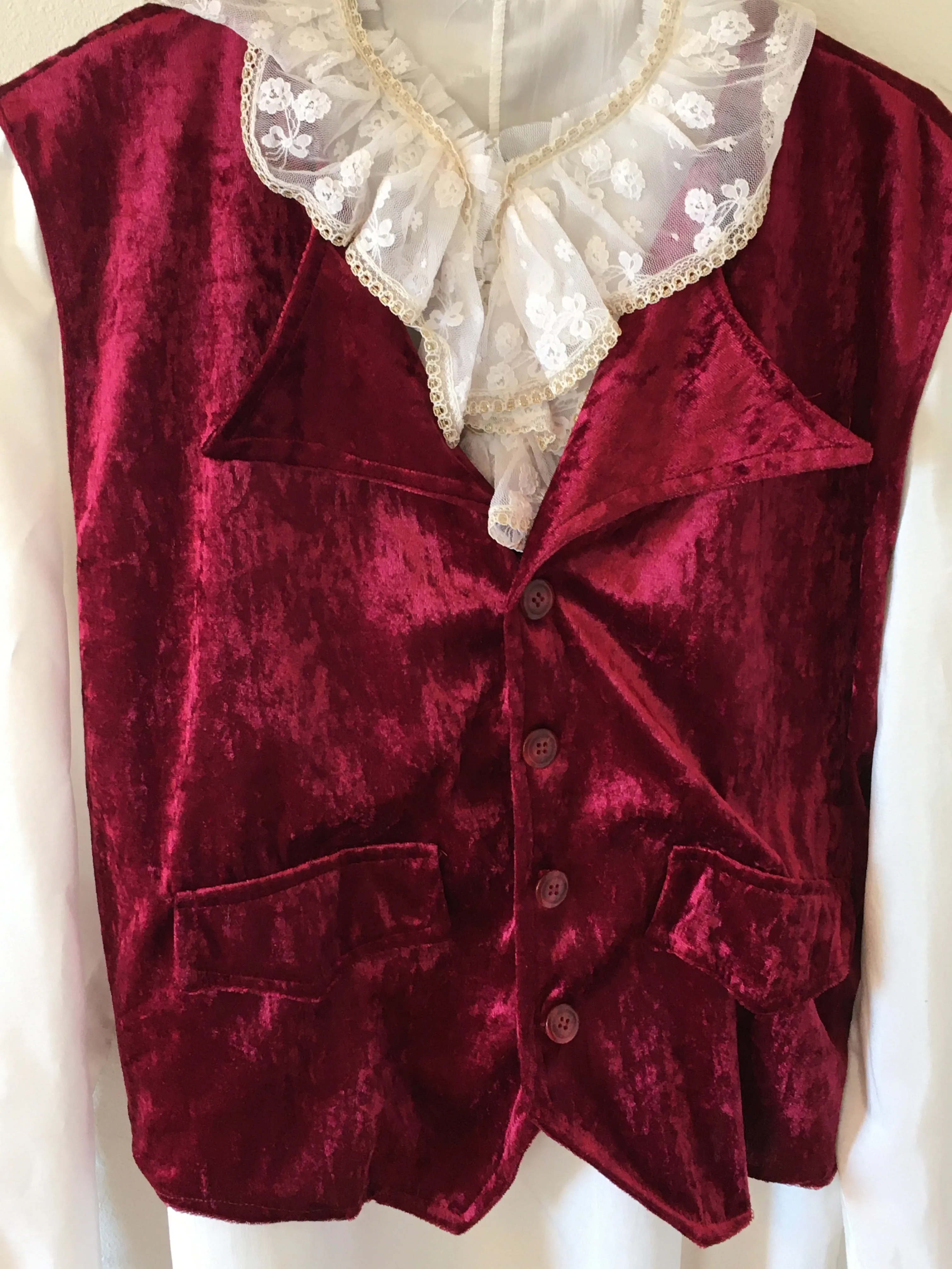 Vests Adult Preowned