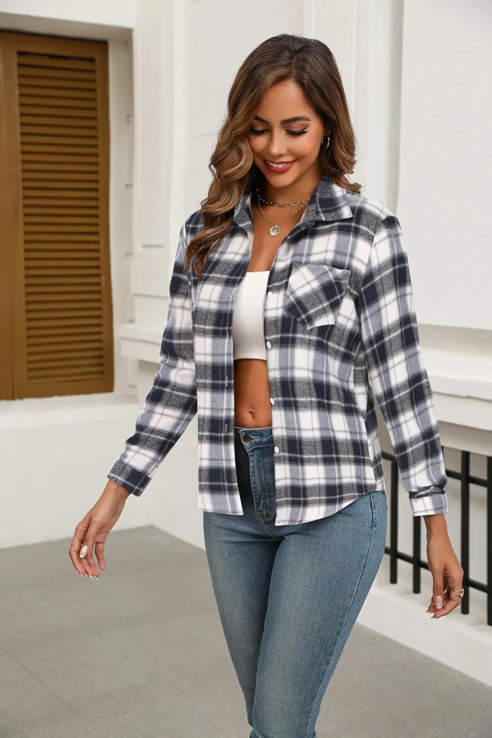 Zeagoo Women's Checked Blouse Long Sleeve V-Neck Shirt (DE Only)